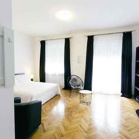 Street View Apartments Sibiu Ngoại thất bức ảnh