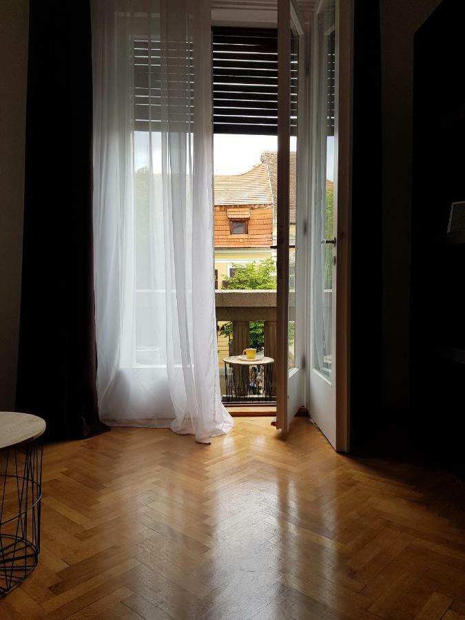 Street View Apartments Sibiu Ngoại thất bức ảnh